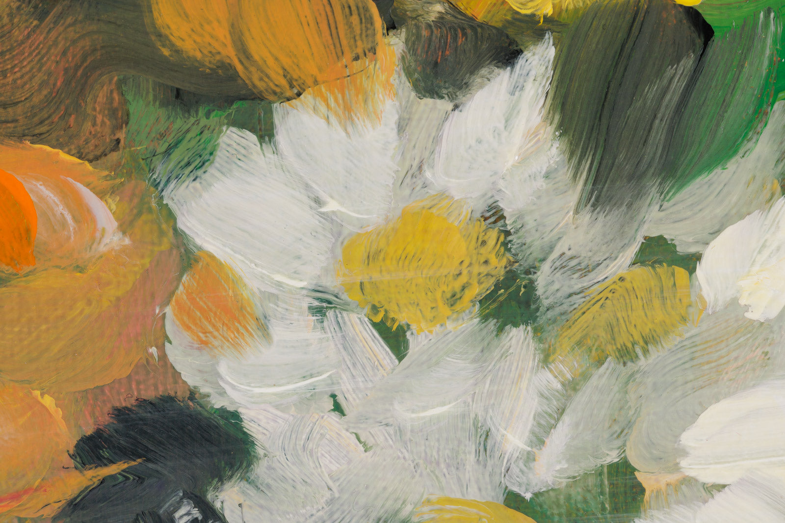 Interior Lakehouse (Yellow Bouquet)