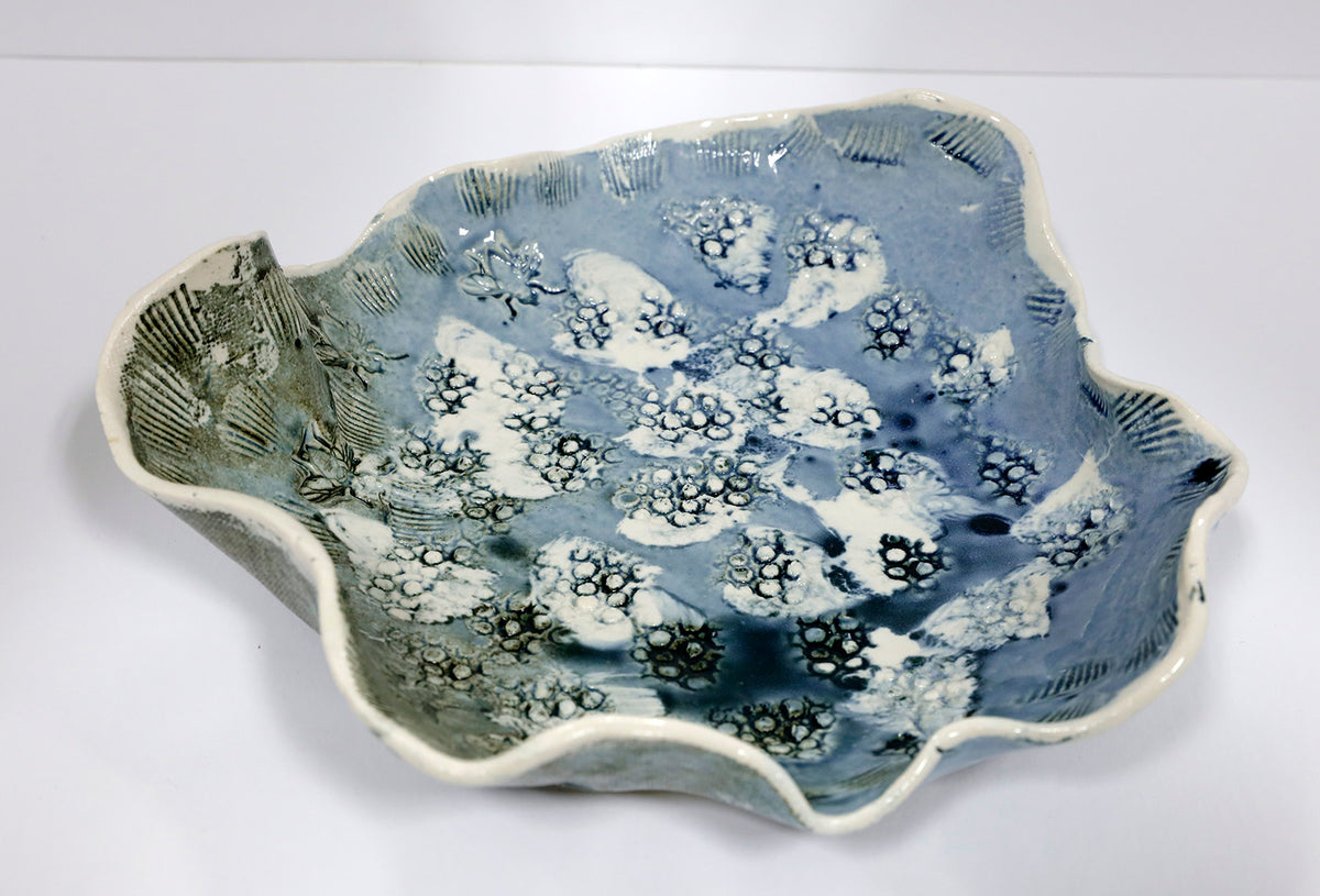 Dina Egar, "Cream & Grey Wave Dish," 7 x 12 in, contemporary sculpture