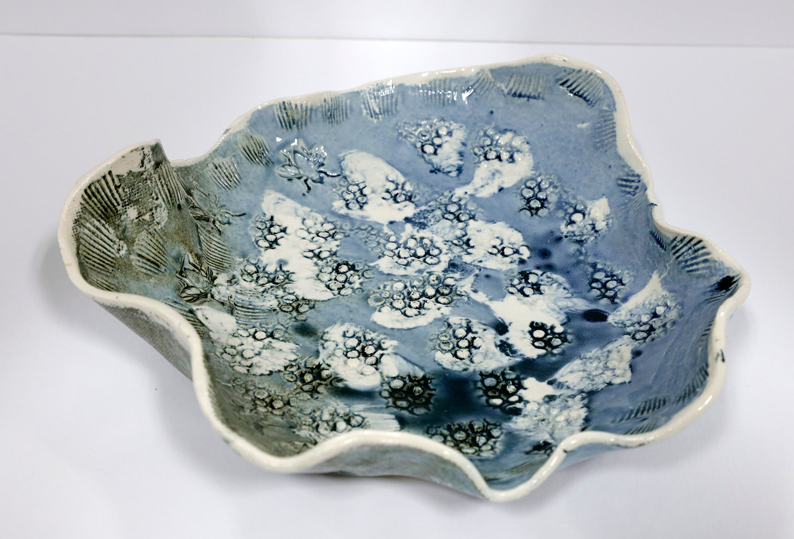 Sculpture “Cream & Grey Wave Dish” by Dina Egar.