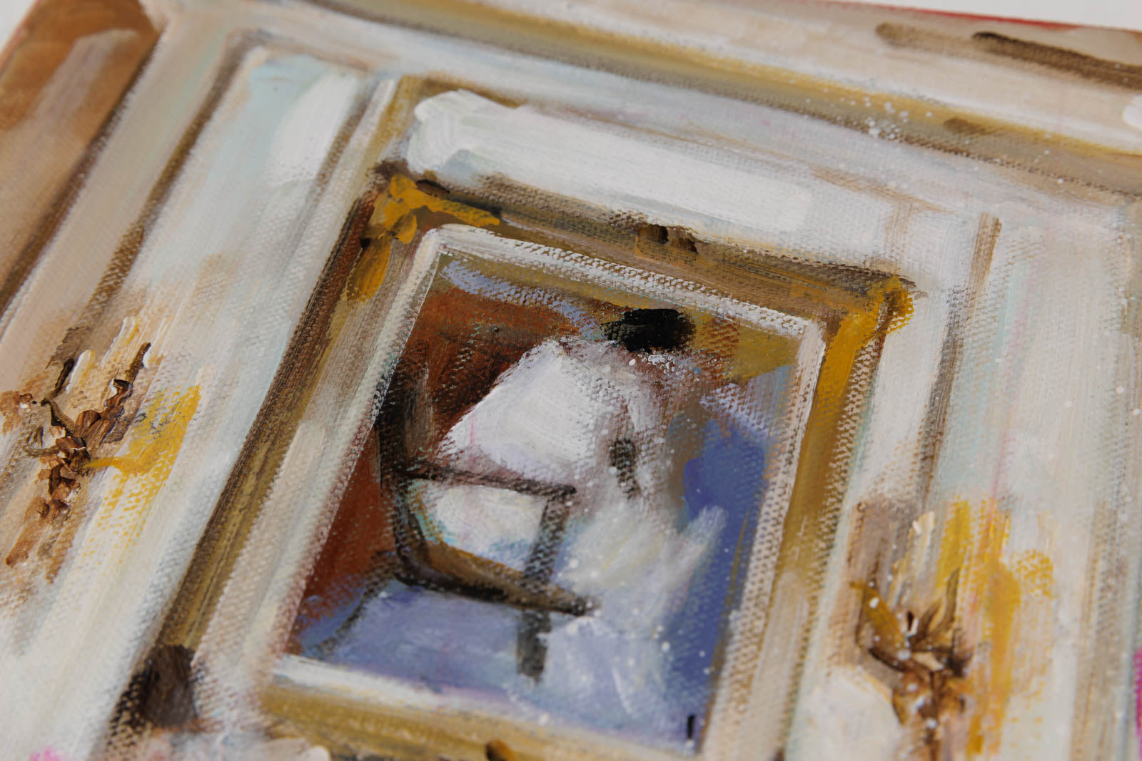 Sitting room With Modern Painting